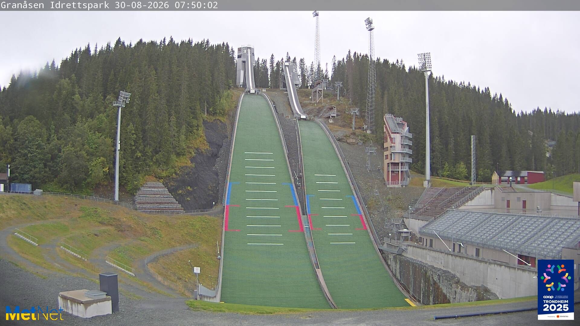 Traffic Cam Lerkendal › South-East: Granåsen skisenter