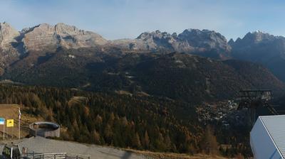 immagine della webcam nei dintorni di Madonna di Campiglio: webcam Campo Carlo Magno