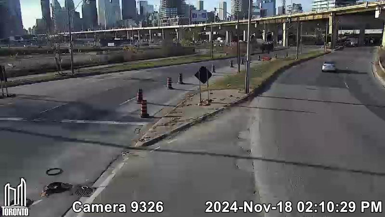 Traffic Cam Distillery District: Lake Shore E near Cherry St
