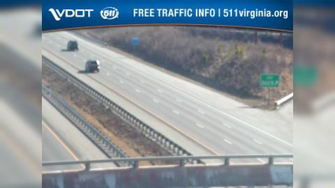 Traffic Cam Country Club Acres: I-64 - MM 242.53 - WB - just past Exit 242A