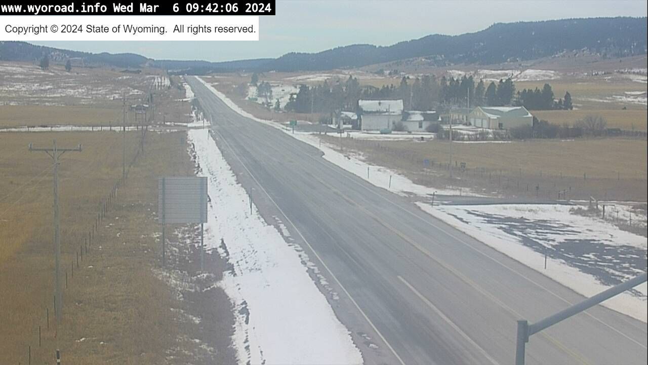 Traffic Cam Miners Delight › South: Four Corners - SOUTH