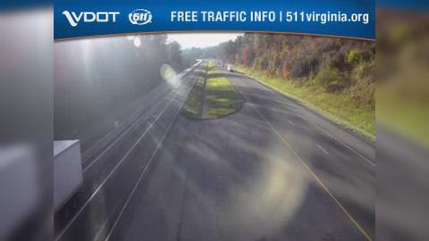 Traffic Cam Chatham: I-81 - MM 40.4 - Median