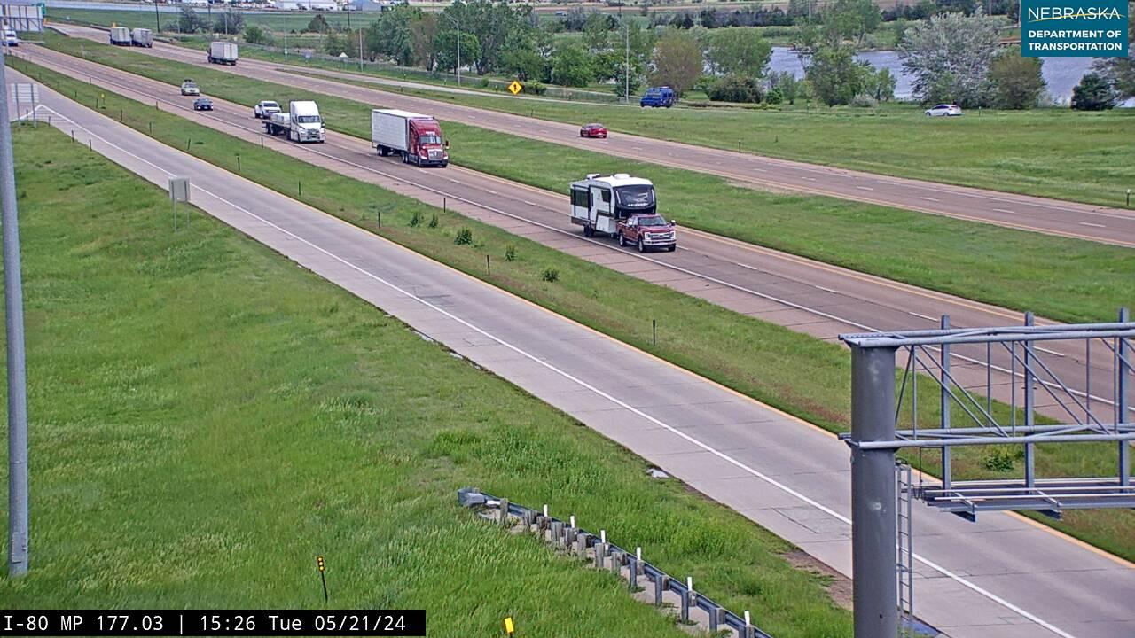 Traffic Cam North Platte › East: I-80 - Exit 177: East