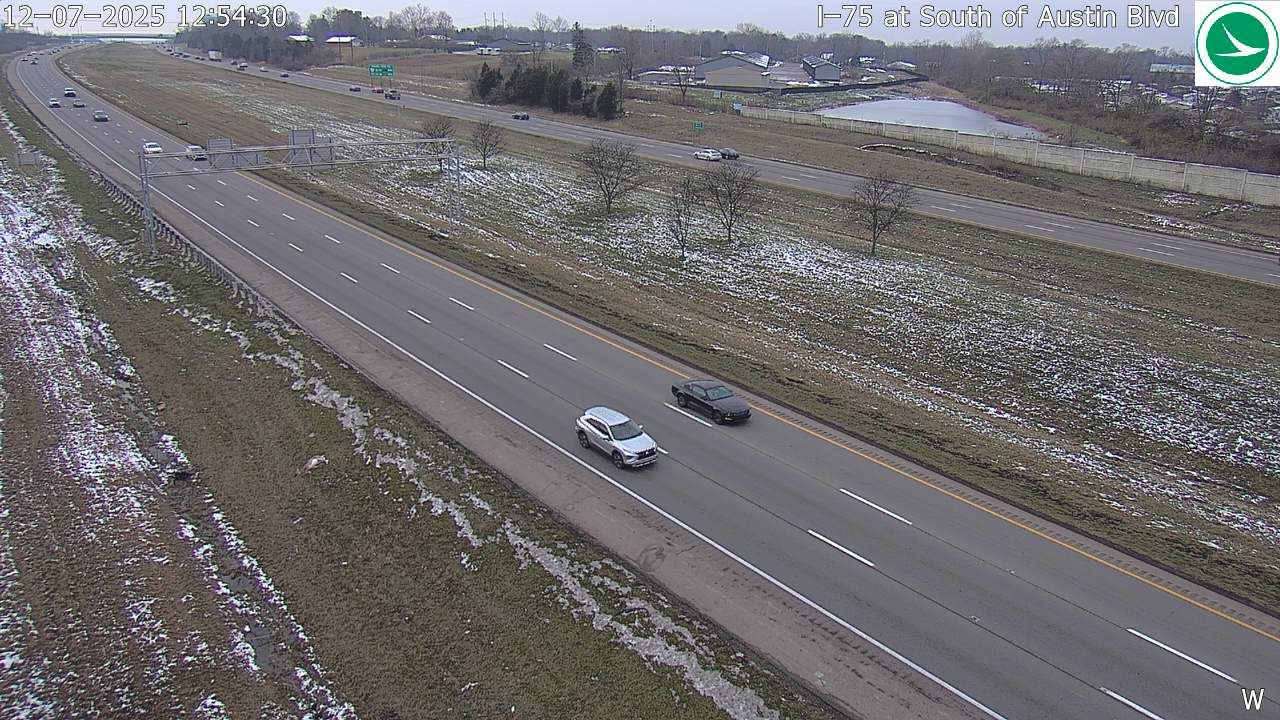 Traffic Cam Royal Springs Estates: I-75 at South of Austin Blvd