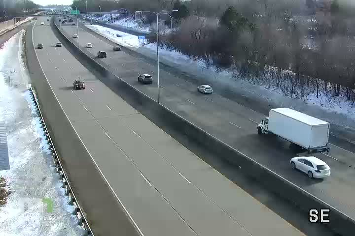 Traffic Cam St. Paul: I-94 WB @ T.H.61