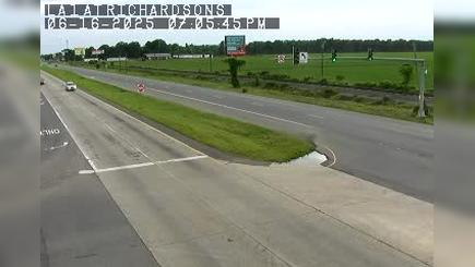 Traffic Cam Beaulieu: LA1 at Richardsons Dr