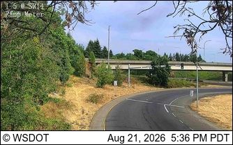 Traffic Cam Officers Row › South: I-5 at MP 0.44: SR14 - Way Ramp Meter