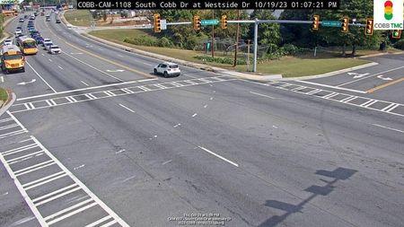 Traffic Cam Fair Oaks: COBB-CAM-027--1