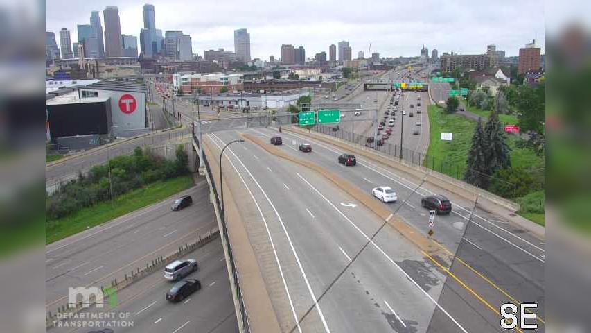 Traffic Cam Near North: I-94: I-94 SB @ 7th St