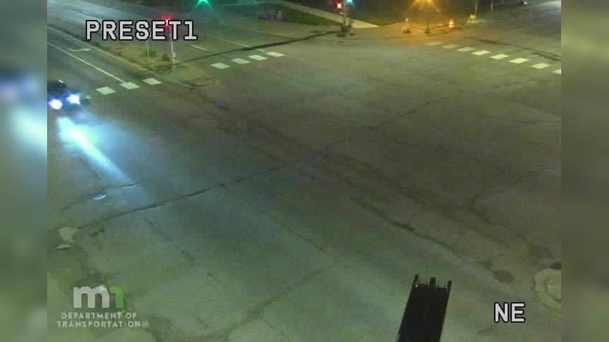 Traffic Cam Fridley: MN 47: T.H.47 SB @ Mississippi St