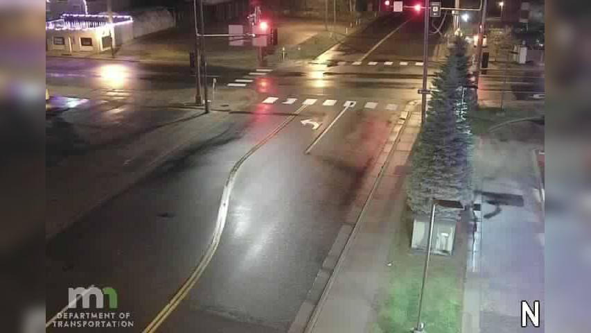 Traffic Cam Lindström: US 8: U.S.8 EB @ Oak St