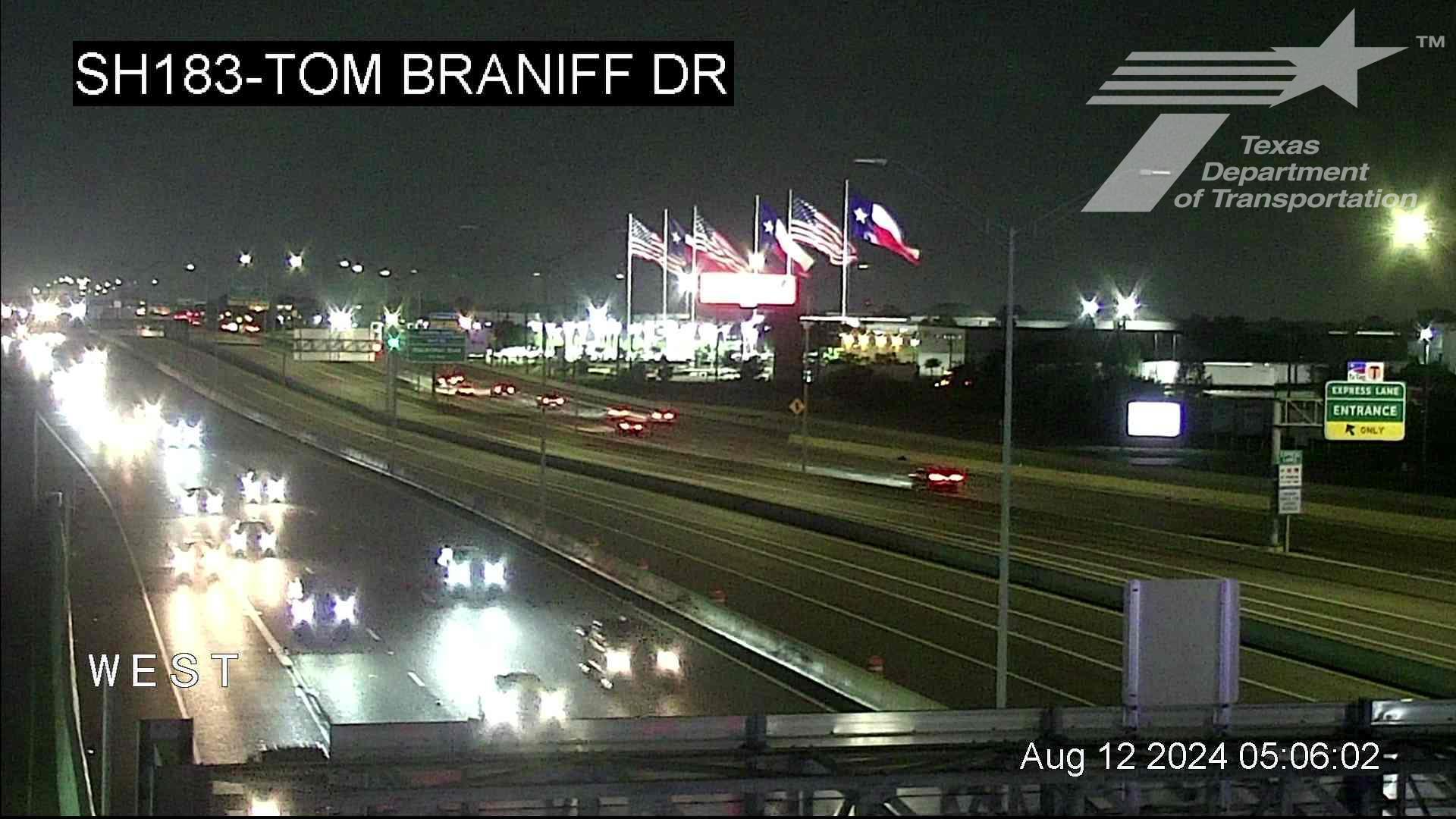 Traffic Cam Irving › East: SH 183 @ Tom Braniff Dr