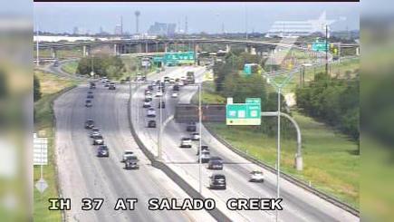 Traffic Cam San Antonio › South: IH 37 at Salado Creek