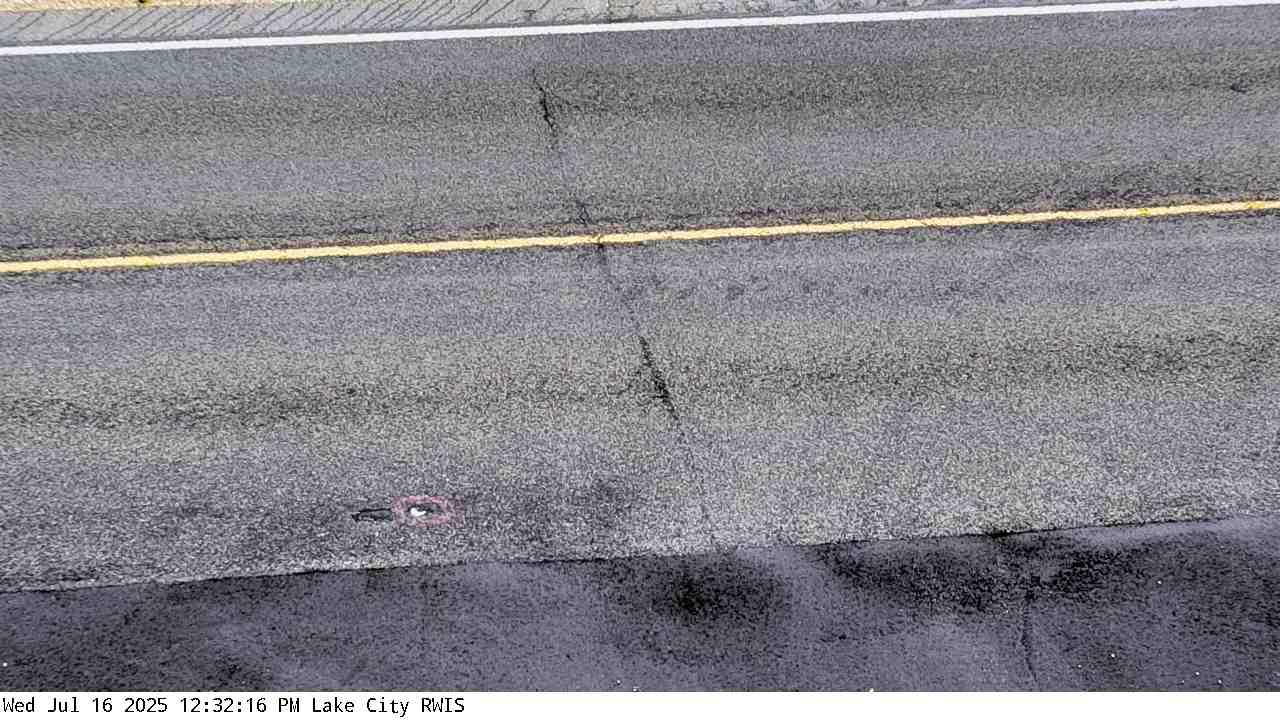 Traffic Cam Oak Center: US 63: U.S.63 (Lake City - MP 62.9): U.S.63 (Lake City - MP 62.9) View