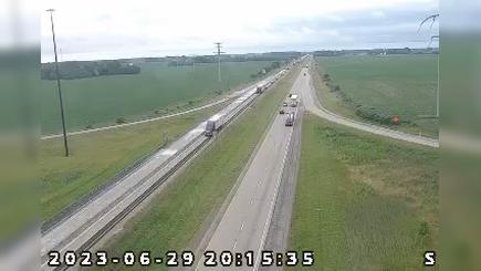 Traffic Cam Fowlerton: I-69: 1-069-254-9-1 SR