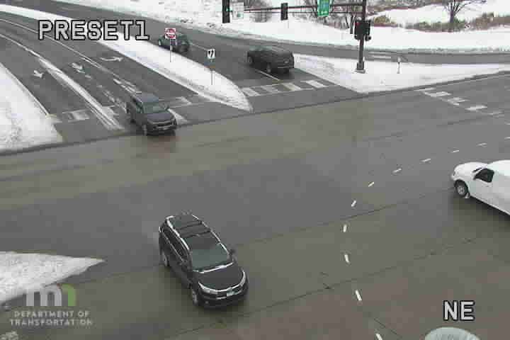 Traffic Cam Chanhassen: MN 5: T.H.5 EB @ Market Blvd