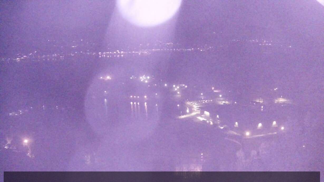 Traffic Cam Norheimsund › North-East: Framnes Kristne vidaregåande Skule