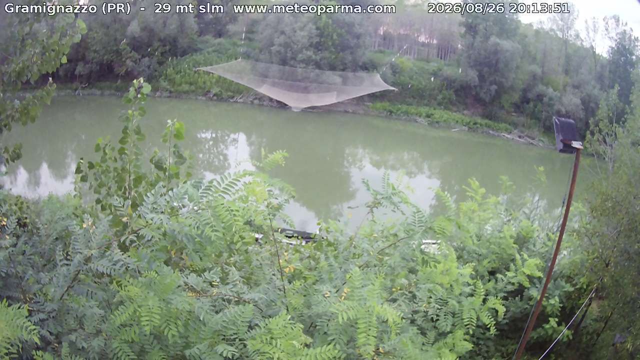 Traffic Cam Gramignazzo › West: Taro River, near the Po river