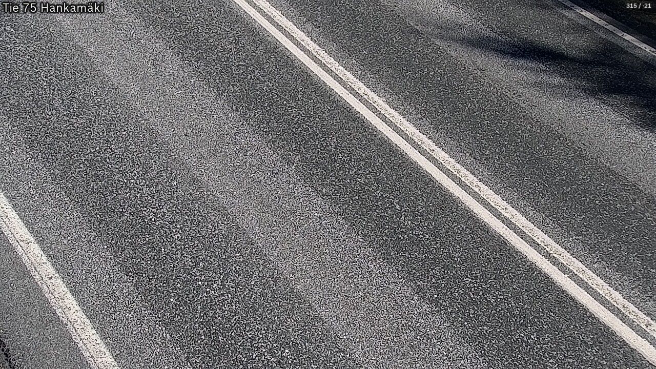 Traffic Cam Rautavaara: Tie75 Hankamaki - Tienpinta