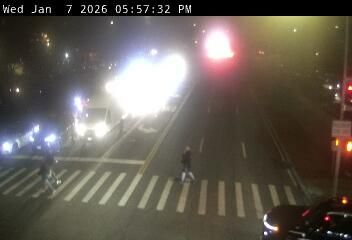 Traffic Cam Parkville: Ocean Parkway @ Ditmas Avenue