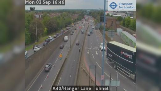 Traffic Cam London Borough of Ealing: A40/Hanger Lane Tunnel