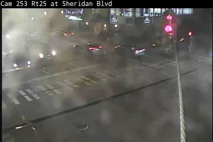 Traffic Cam East Williston: NY 25 Eastbound at Sheridan Blvd