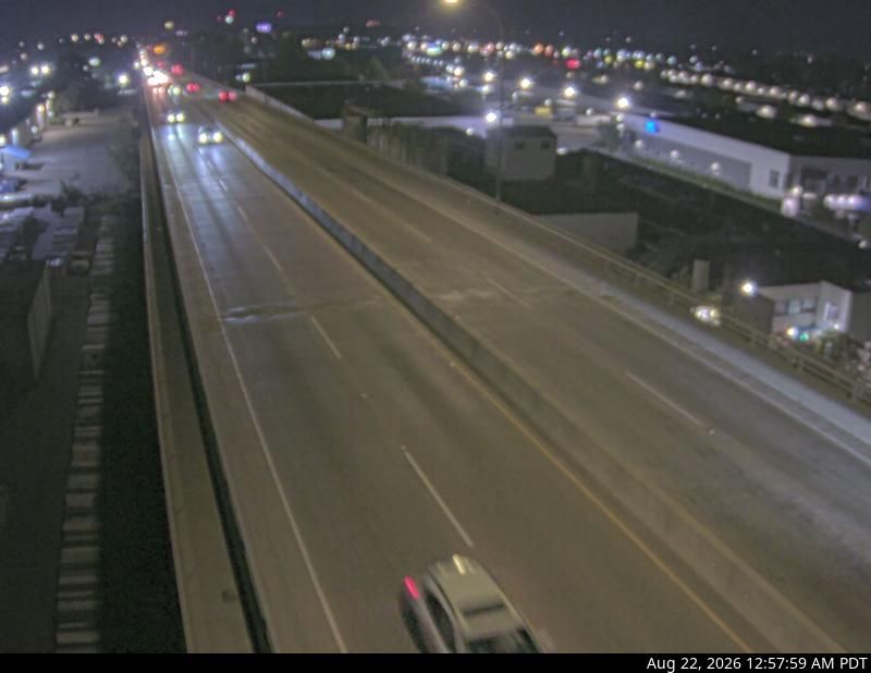 Traffic Cam East Cambie › South: South end of Knight Street Bridge, looking south