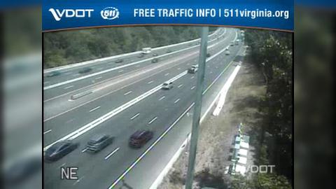 Traffic Cam Uniontown: I-66 - MM 52 - EB - Exit 52, Route 29 - Lee Hwy/Compton Road B