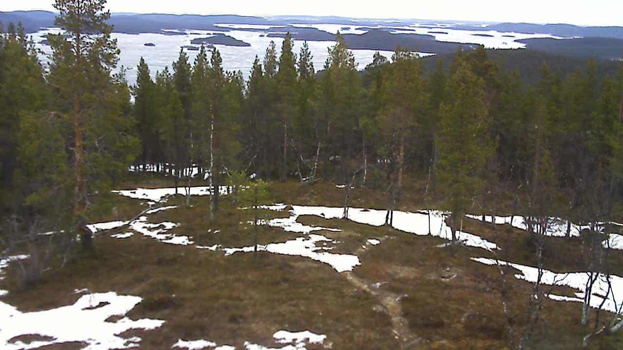 Inari › North: Lake Inari