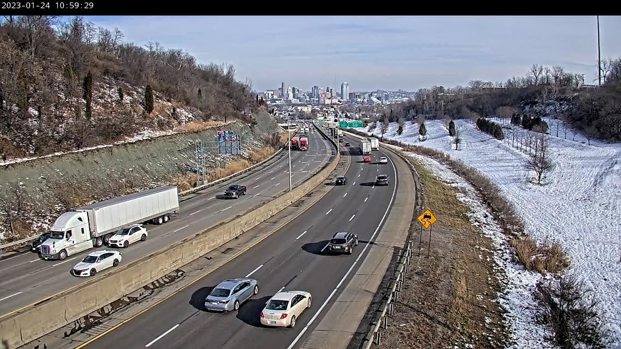 Traffic Cam Park Hills: I-71/I-75 at Cut in the Hill