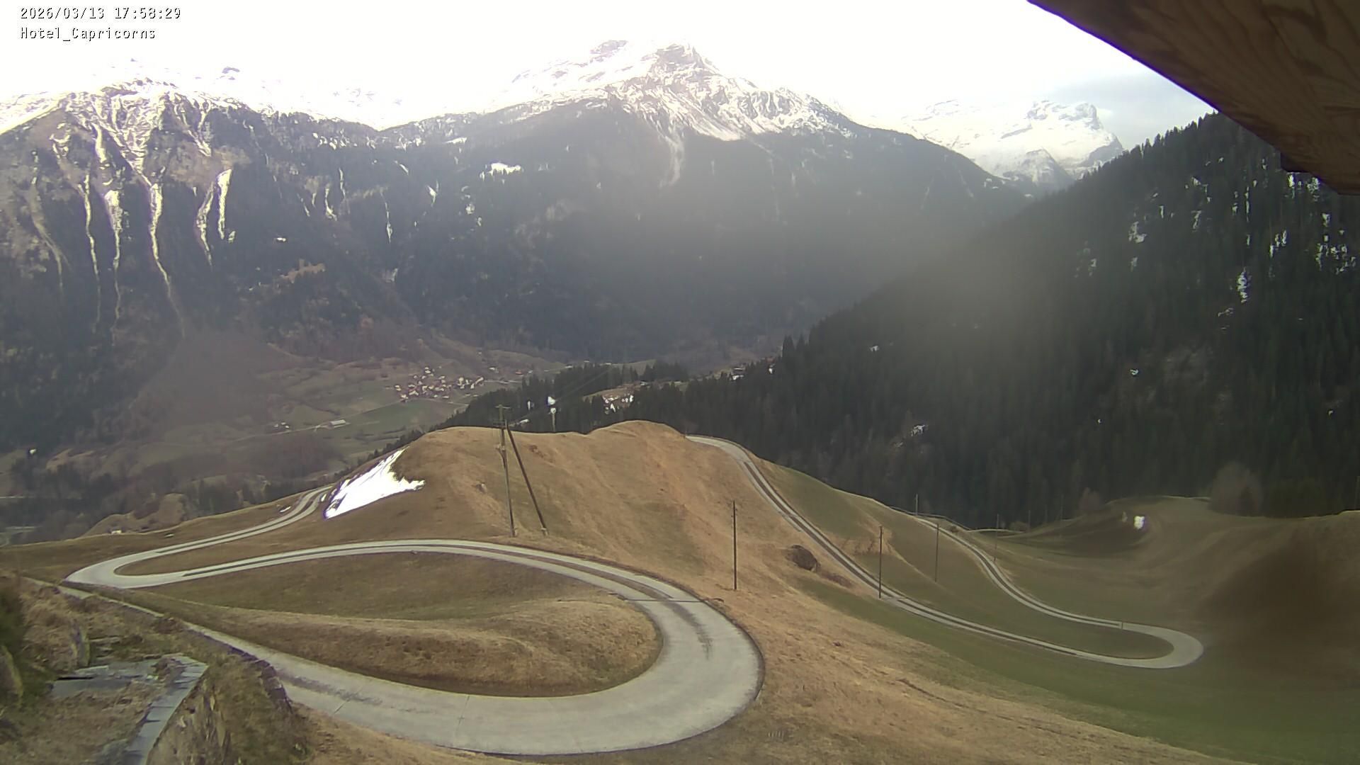 Muntogna da Schons: Casti-Wergenstein