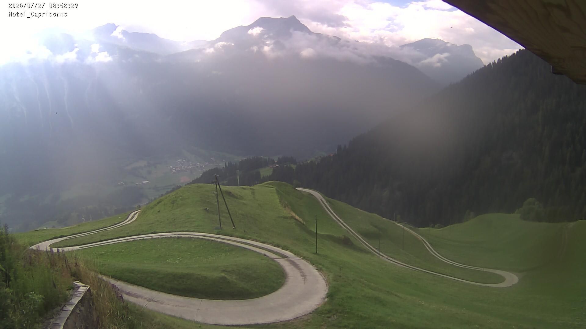 Muntogna da Schons: Casti-Wergenstein