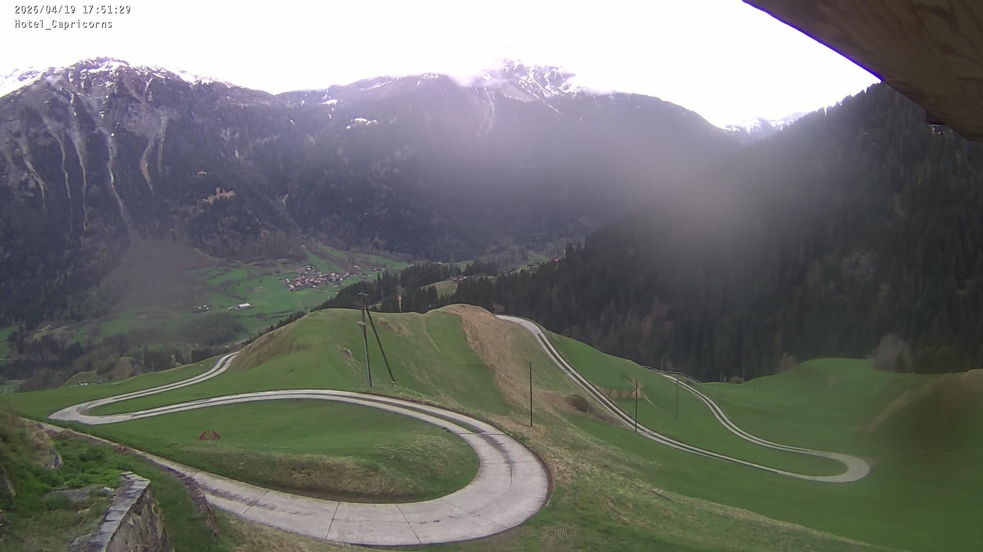 Muntogna da Schons: Casti-Wergenstein