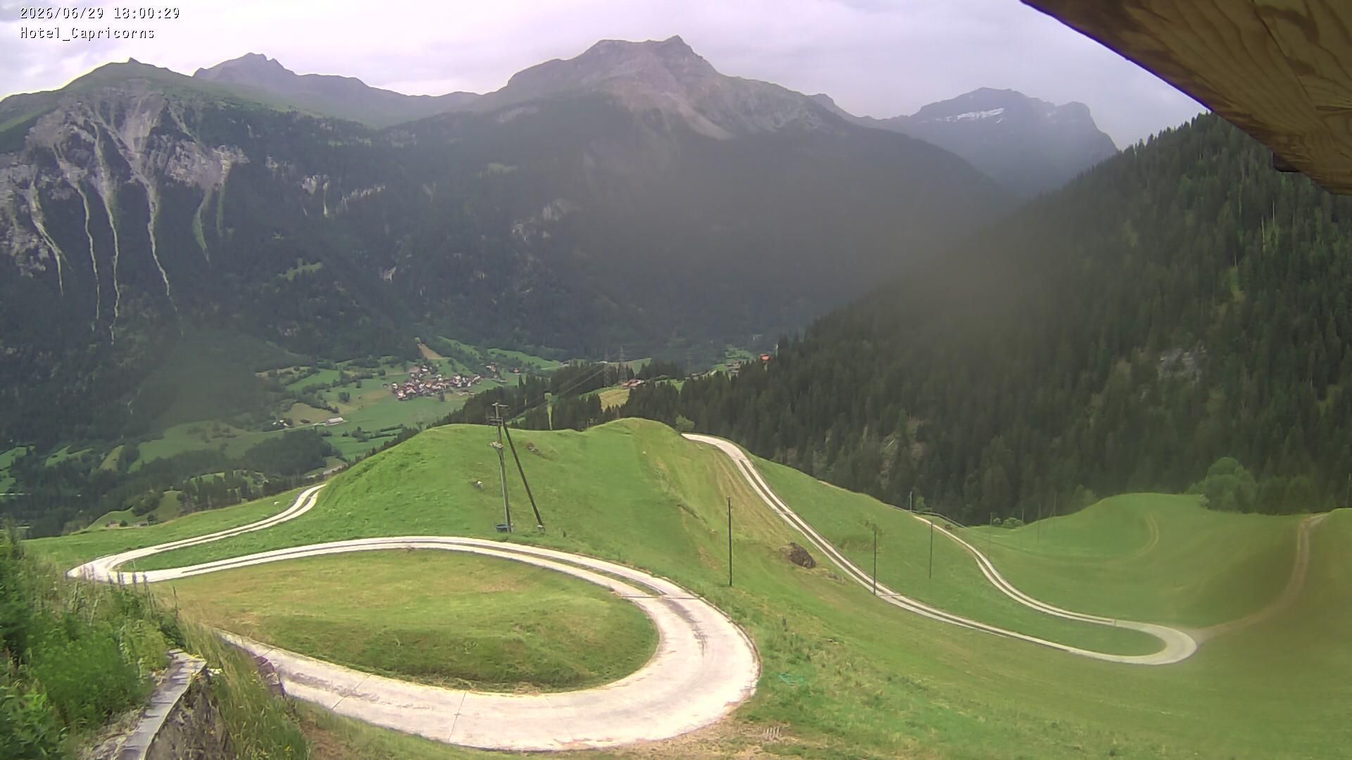 Muntogna da Schons: Casti-Wergenstein