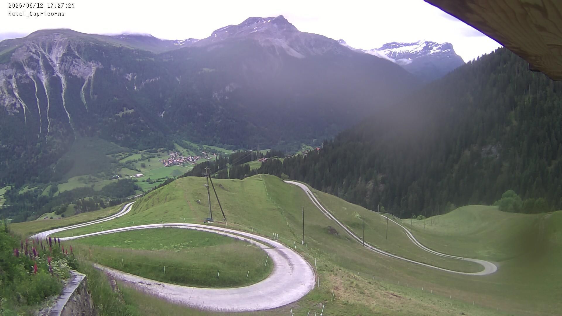 Muntogna da Schons: Casti-Wergenstein