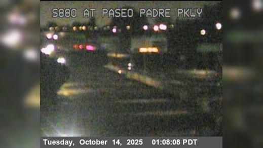 Traffic Cam Fremont › South: TVB12 -- I-880 : AT PASEO PADRE PKWY