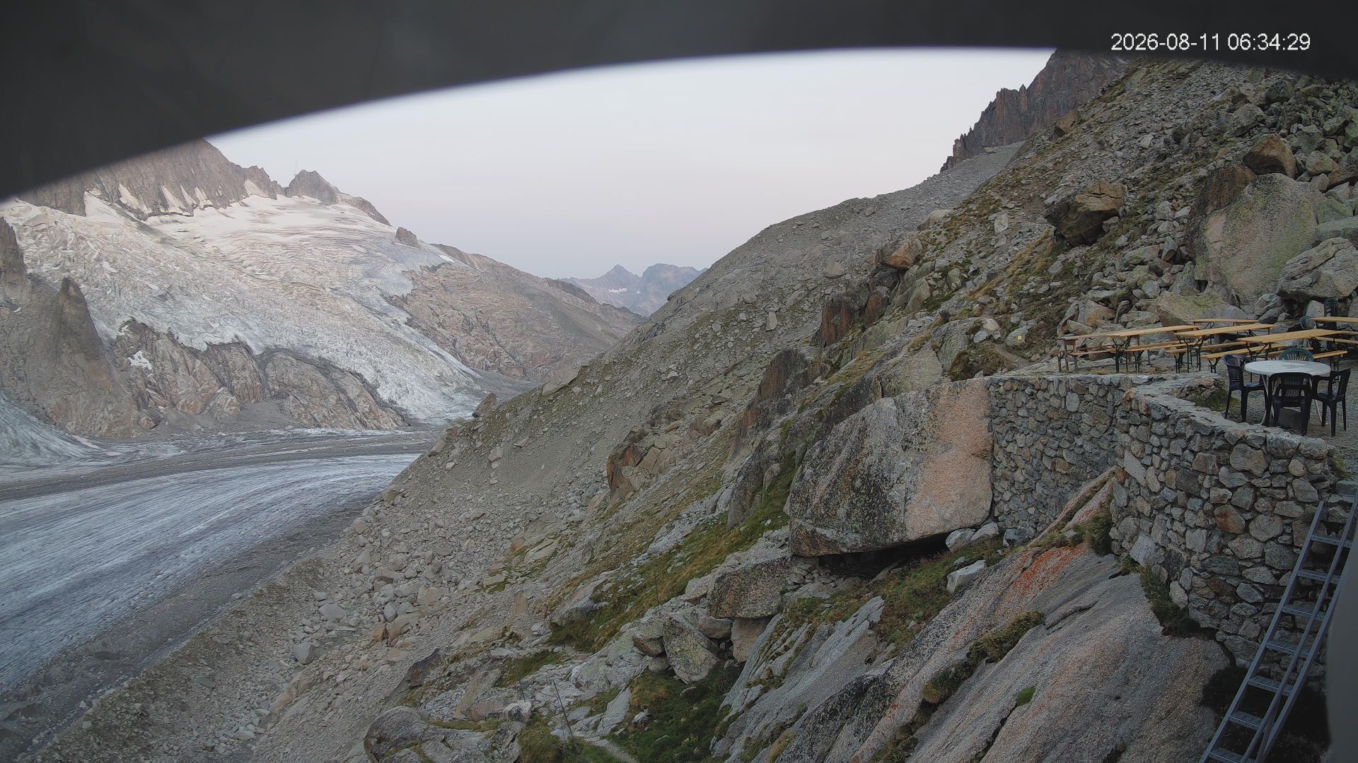 Traffic Cam Chamonix-Mont-Blanc › North-East: Aiguille du Tacul - Grandes Jorasses