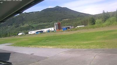 Hundorp airport webcam