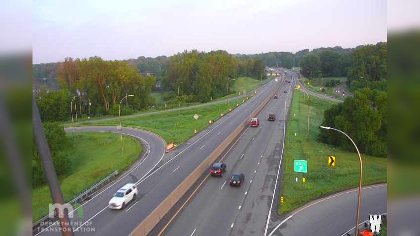 Traffic Cam Maplewood: MN 36: T.H.36 WB @ T.H.61
