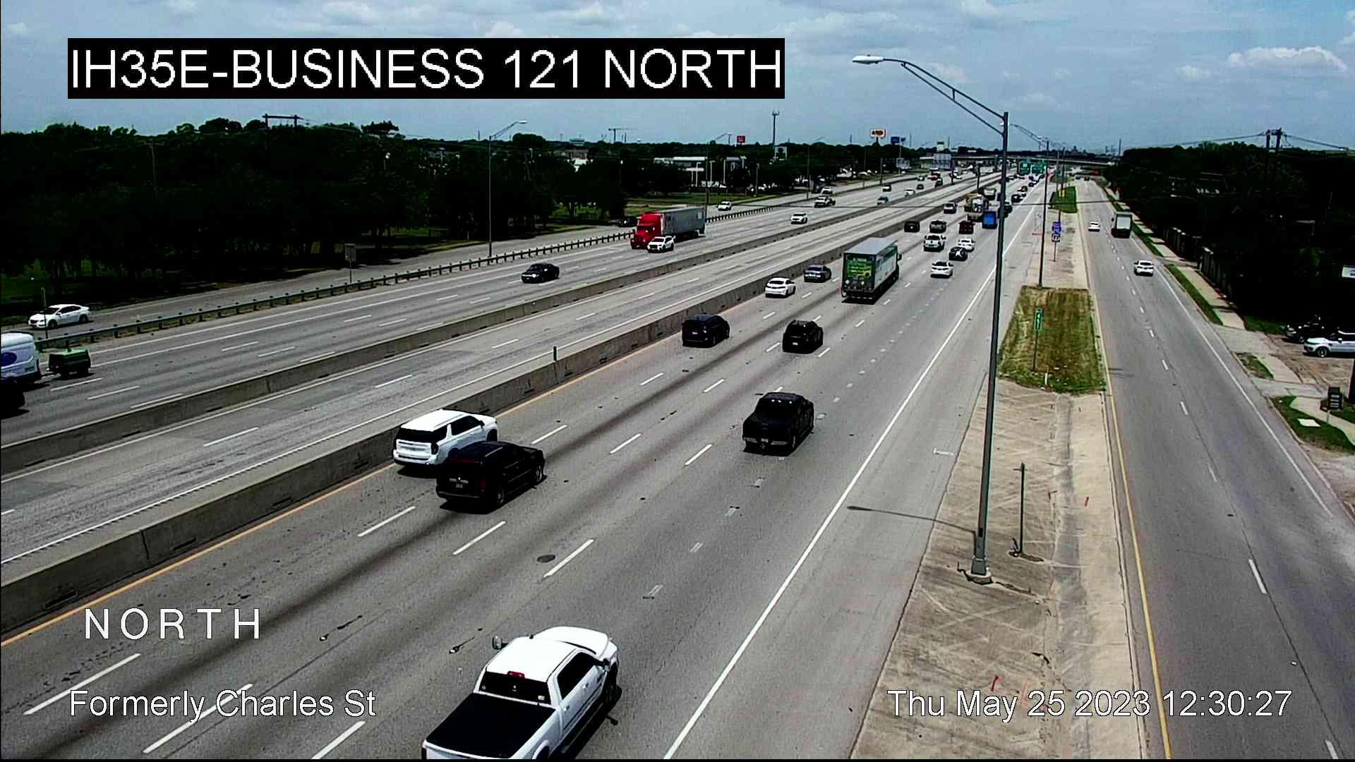 Traffic Cam Lewisville › North: I-35E @ Charles St