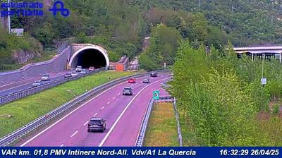 Preview delle webcam di Monzuno: VAR km. 01,8 PMV Intinere Nord-All. Vdv/A1 La Quercia