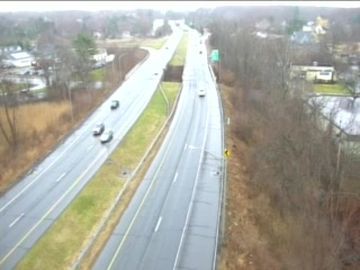 Traffic Cam Kensington › South: RT 9 South n/o Exit