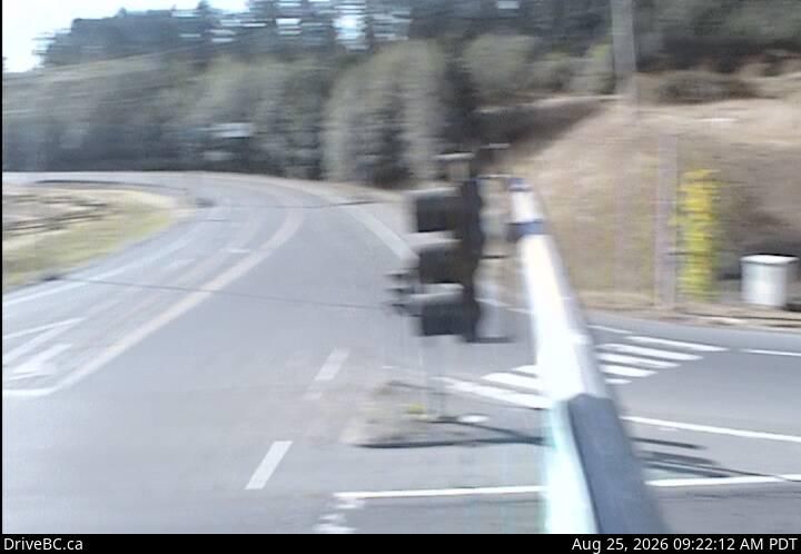 Traffic Cam Hilliers › East: Hwy 4 at Alberni Hwy (Hwy 4A) junction, about 2 km west of Coombs, looking east