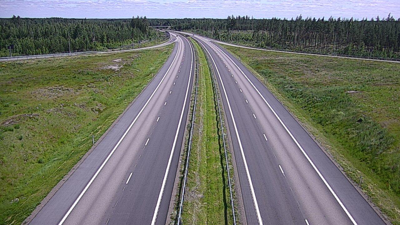 Traffic Cam Virolahti: Tie - Saarasjärvi - null