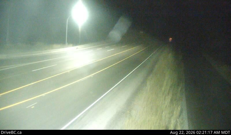 Traffic Cam Elko › West: Hwy 3, about 1 km west of - at Hwy 93 junction, looking west