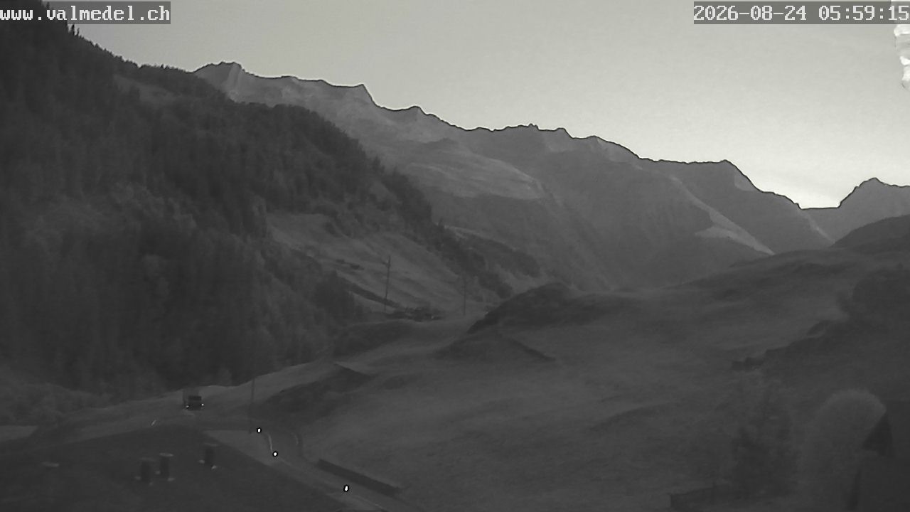 Medel › Norden: Fuorns - Fuorns Medel - Val Medel - Disentis/Mustér - Lukmanier Pass
