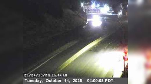 Traffic Cam Hercules › East: TVH38 -- I-80 : E80 at EB80 to EB 4 CR