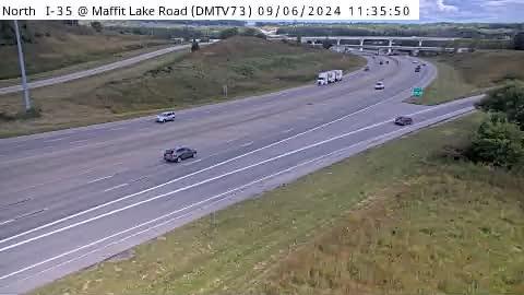 Traffic Cam West Des Moines: DM - I-35 @ Maffitt Lake Rd (73)