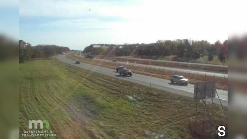 Traffic Cam Medford: I-35 NB (MP 49.8)