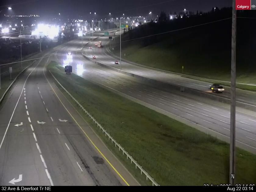 Traffic Cam McCall: 32 Avenue - Deerfoot Trail NE